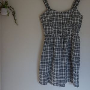 Forever 21 Black and White Summer Dress